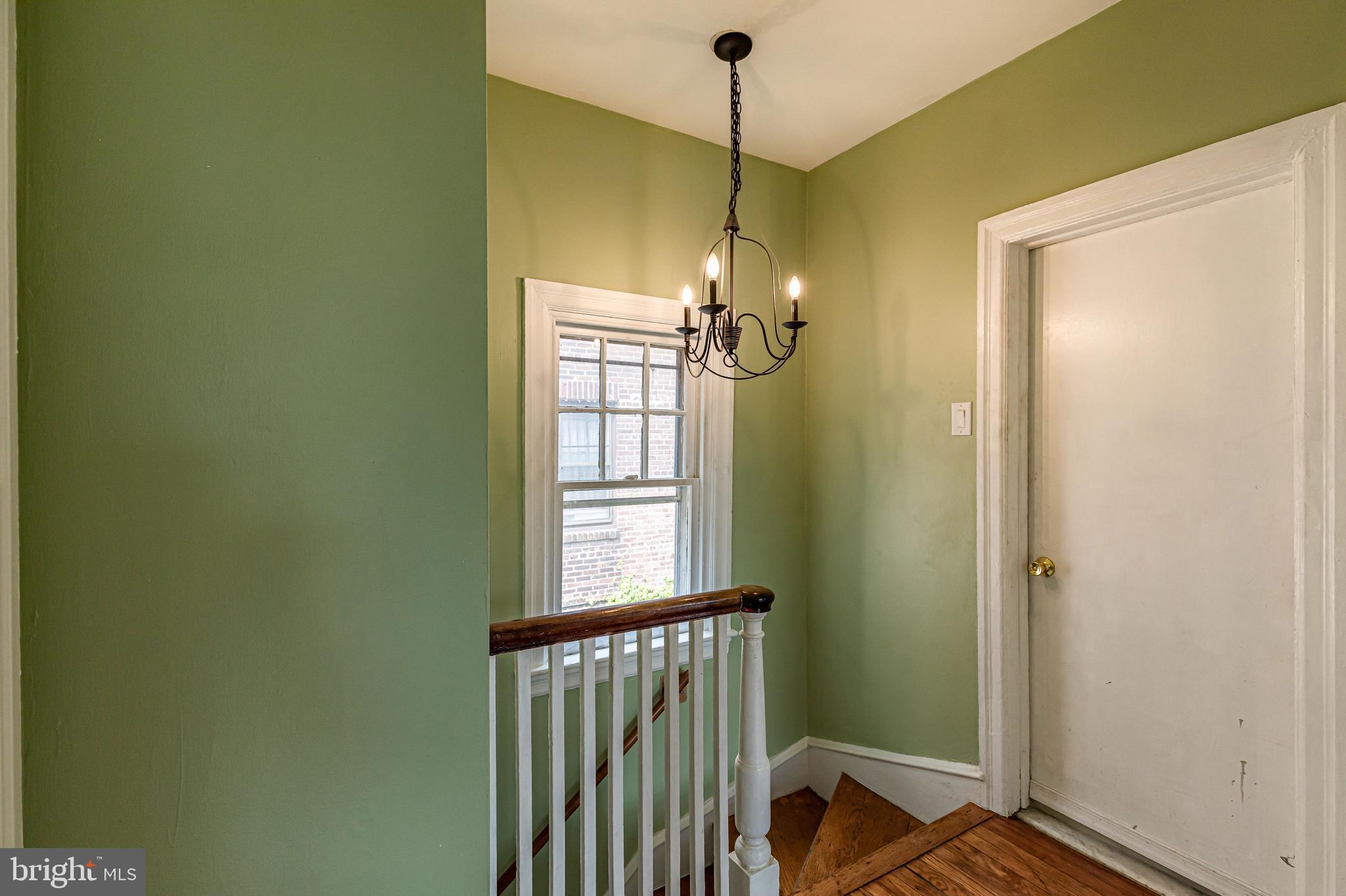 32 Heather Road Upper Darby, PA 19082 - Photo 31 of 53