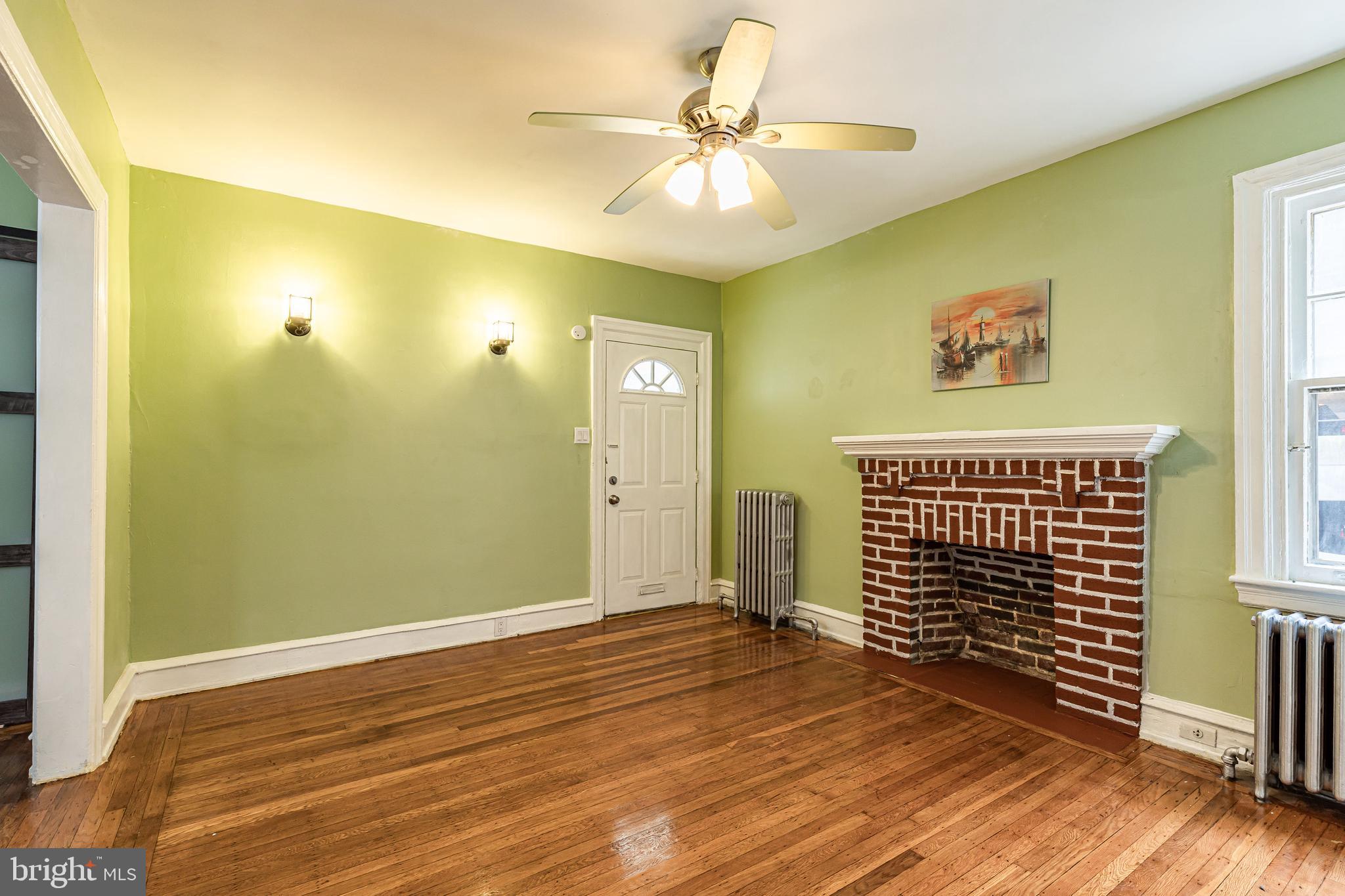 32 Heather Road Upper Darby, PA 19082 - Photo 5 of 53