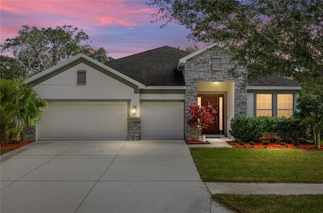 $499,900 | 6414 Doe Path Court, Wesley Chapel, FL 33545