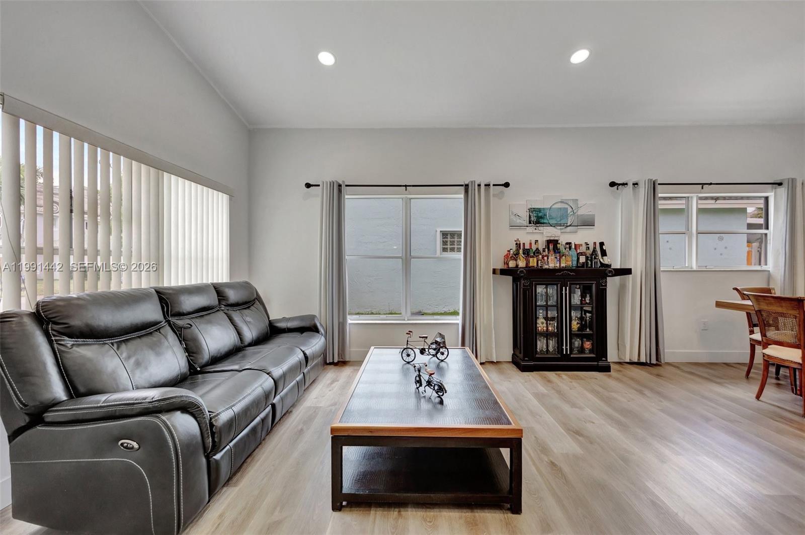 12113 Southwest 249th Street Homestead, FL 33032 - Photo 20 of 55