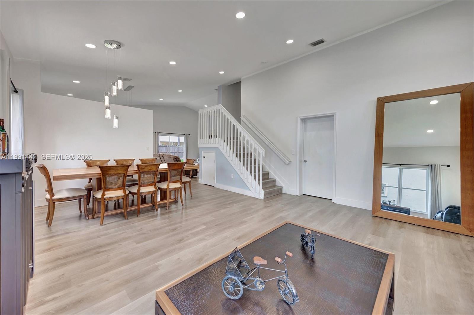 12113 Southwest 249th Street Homestead, FL 33032 - Photo 4 of 55