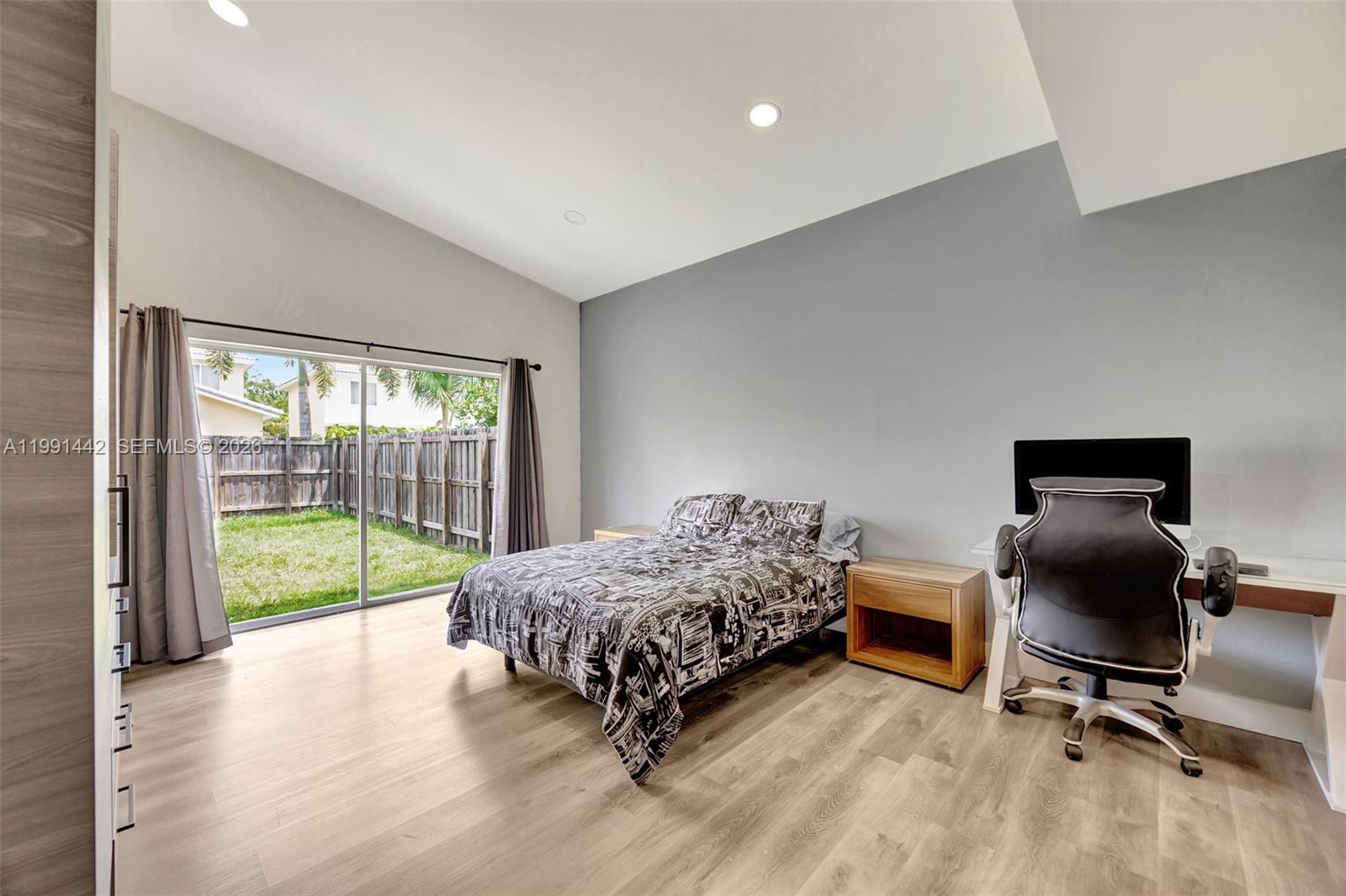 12113 Southwest 249th Street Homestead, FL 33032 - Photo 8 of 55