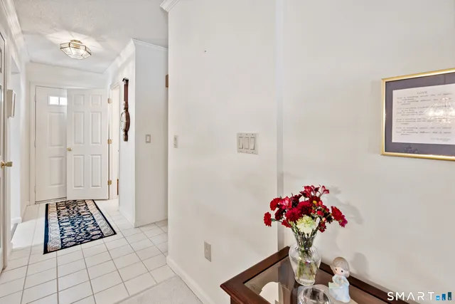 $364,900 | 66 Old Towne Road, Unit 66, Cheshire, CT 06410