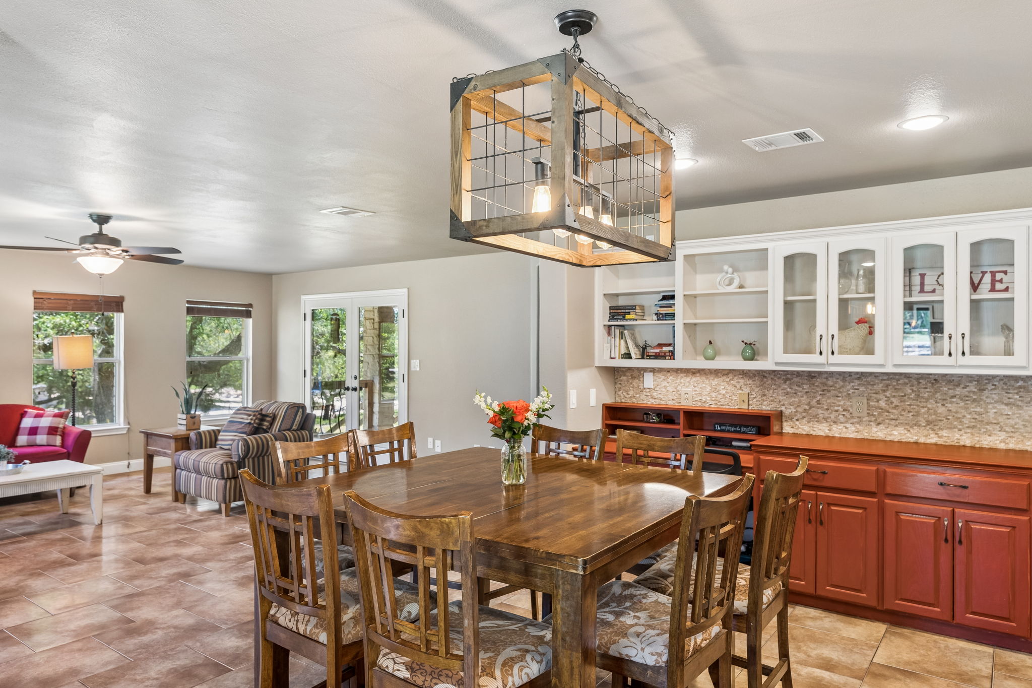 401 Twin Springs Road Georgetown, TX 78633 - Photo 9 of 40