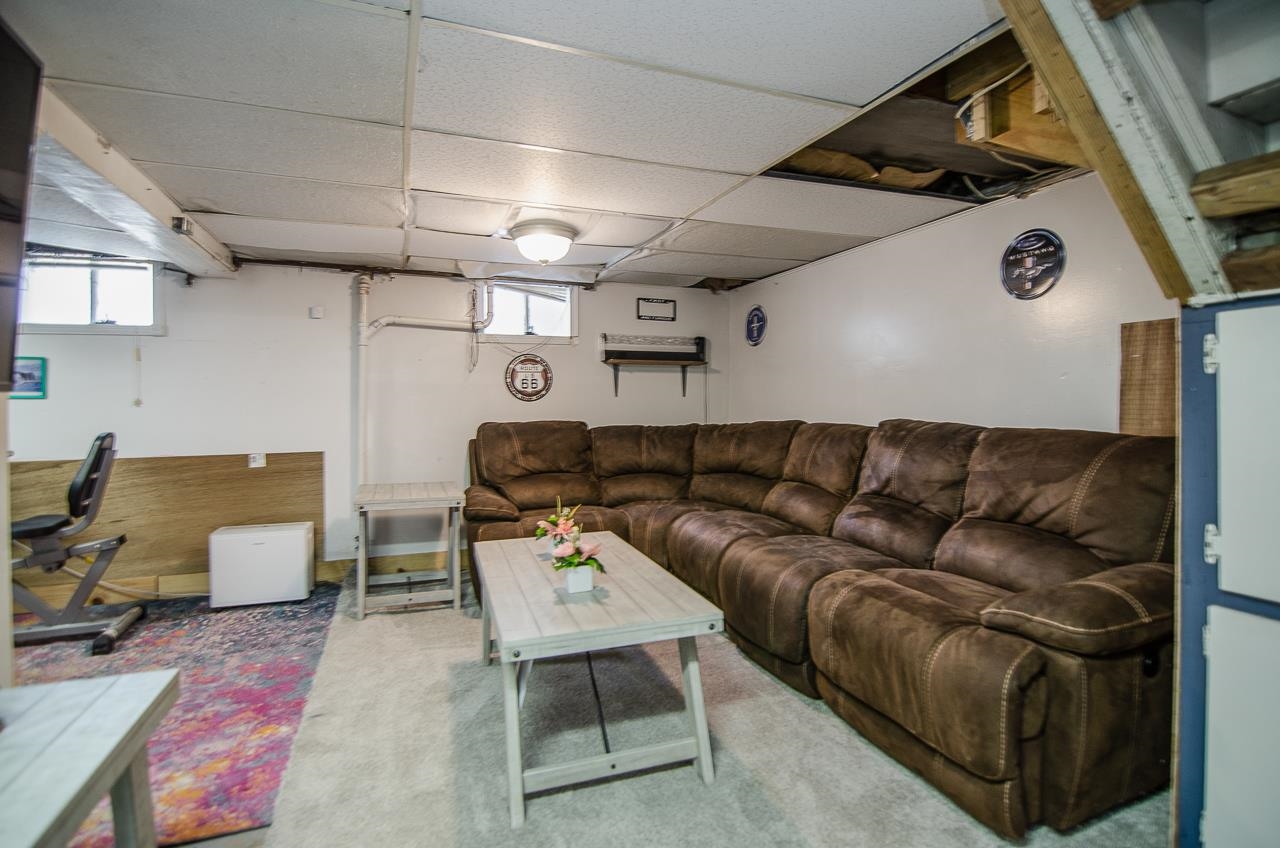 2404 Lincoln Avenue Two Rivers, WI 54241 - Photo 29 of 32 Gallery Image 29