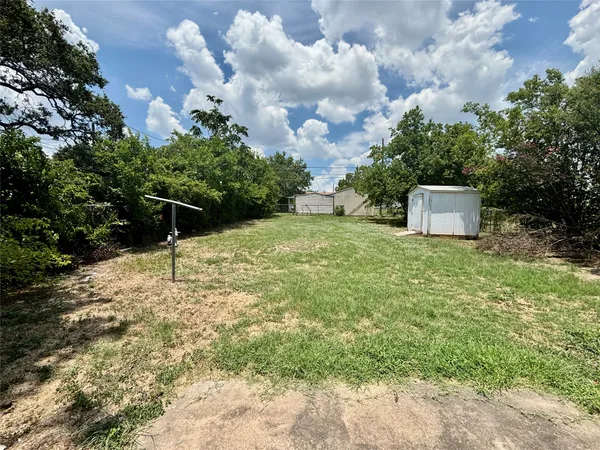 $2,800 | 1708 Pennsylvania Avenue, Austin, TX 78702