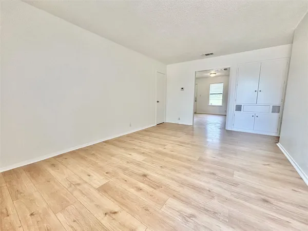 $2,800 | 1708 Pennsylvania Avenue, Austin, TX 78702