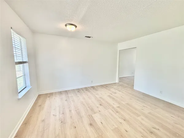 $2,800 | 1708 Pennsylvania Avenue, Austin, TX 78702