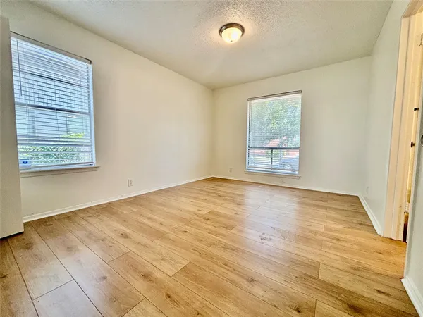 $2,800 | 1708 Pennsylvania Avenue, Austin, TX 78702
