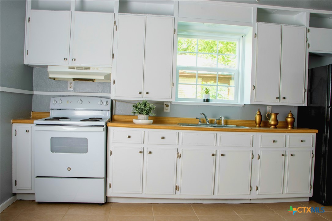 1407 South 7th Street Temple, TX 76504 - Photo 9 of 36