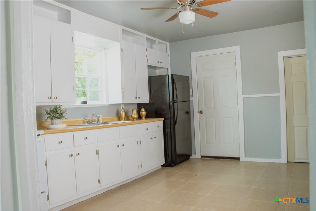 1407 South 7th Street Temple, TX 76504 - Photo 10 of 36