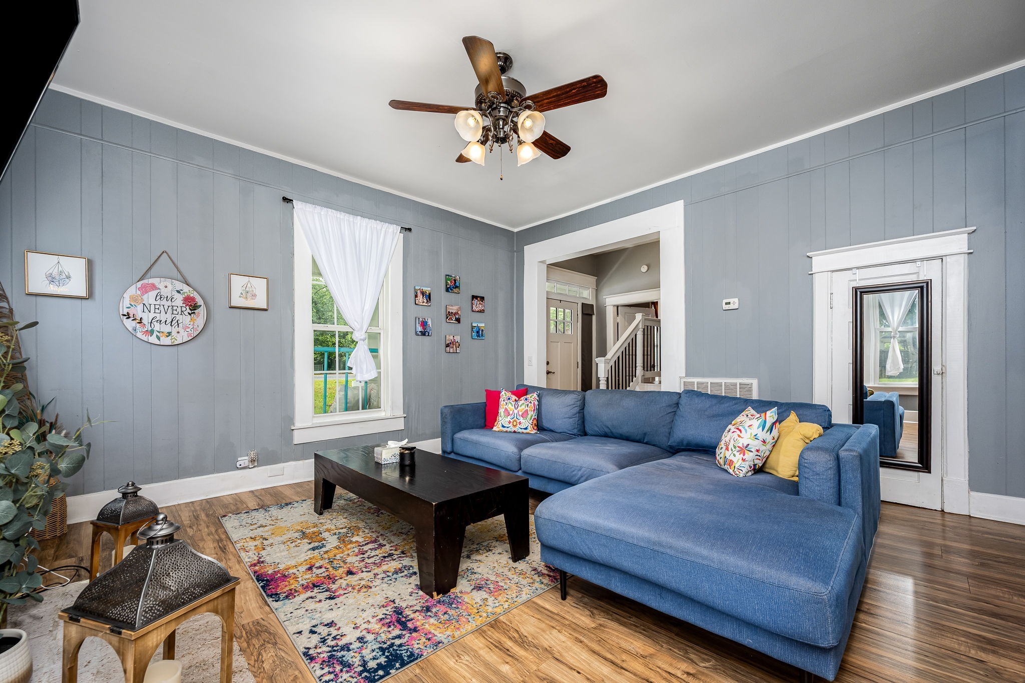 634 Highway 52 Portland, TN 37148 - Photo 11 of 42 a living room with furniture and a rug