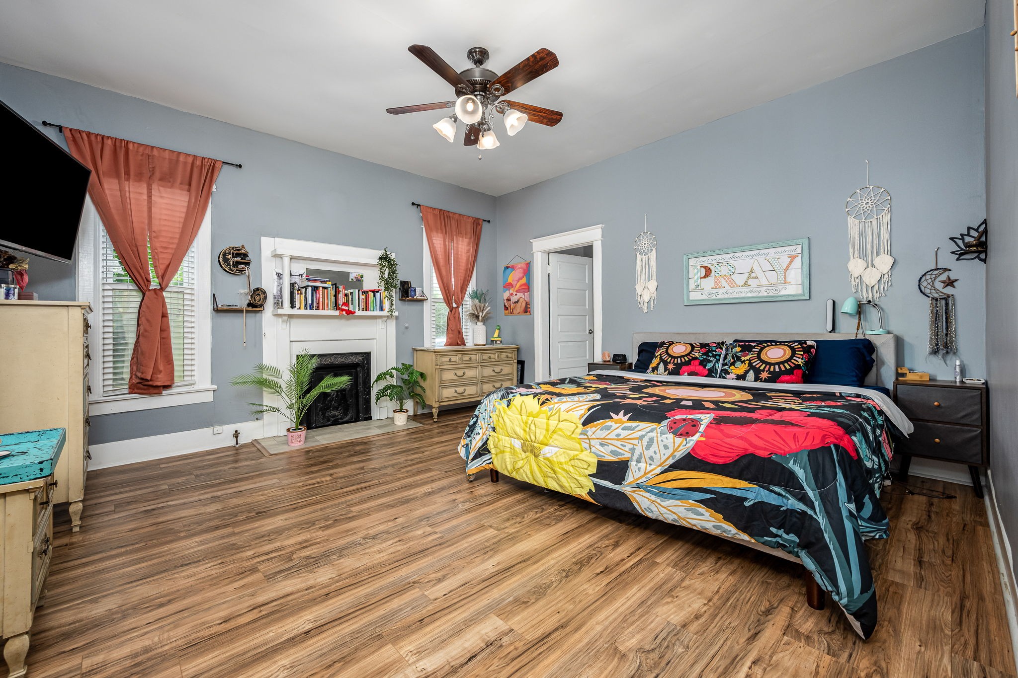 634 Highway 52 Portland, TN 37148 - Photo 23 of 42 a bed room with a bed and a fireplace