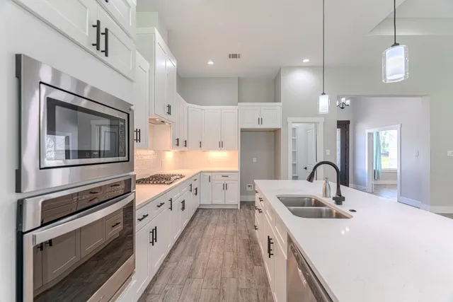 $439,900 | 2069 Road 660 Dayton Tx 77535, Dayton, TX 77535