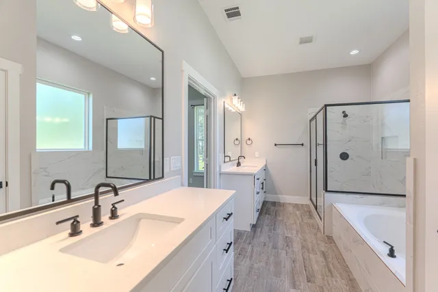 $439,900 | 2069 Road 660 Dayton Tx 77535, Dayton, TX 77535