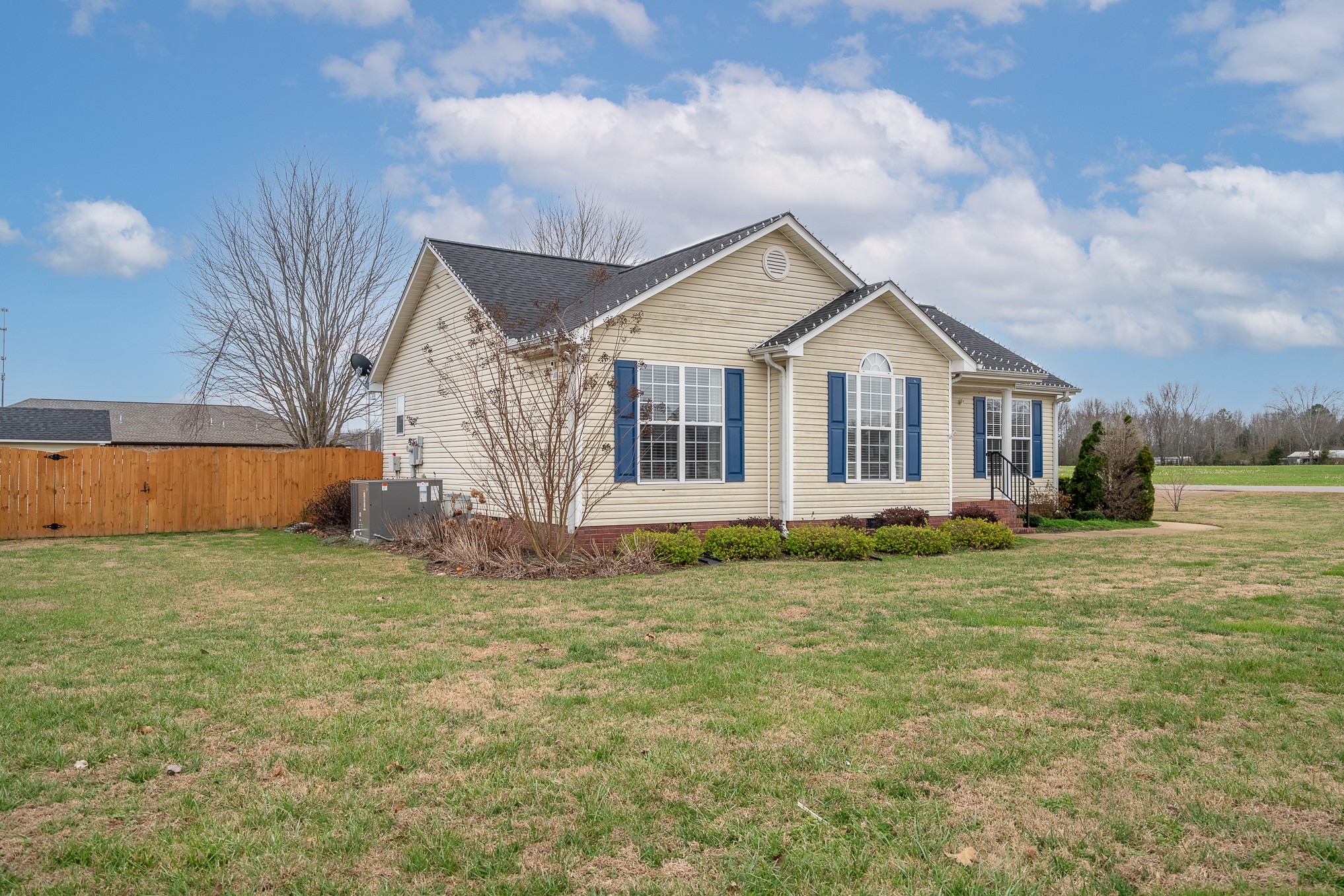 110 Kitty Meyer Lane Loretto, TN 38469 - Photo 2 of 27 a view of a house with a yard