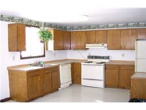 11 Kilrea Road Derry, NH 03038 - Photo 6 of 9