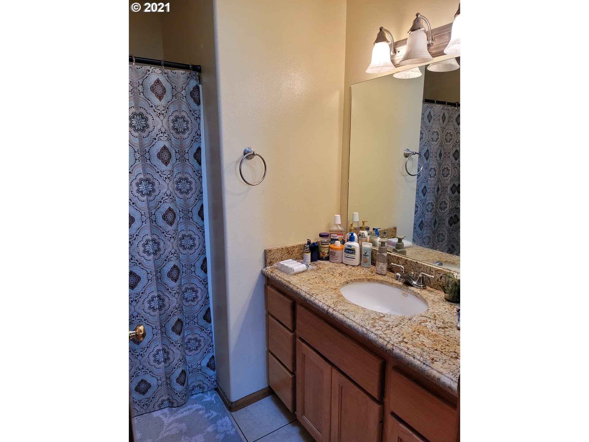 332 South 69th Place Springfield, OR 97478 - Photo 12 of 19 Gallery Image 12