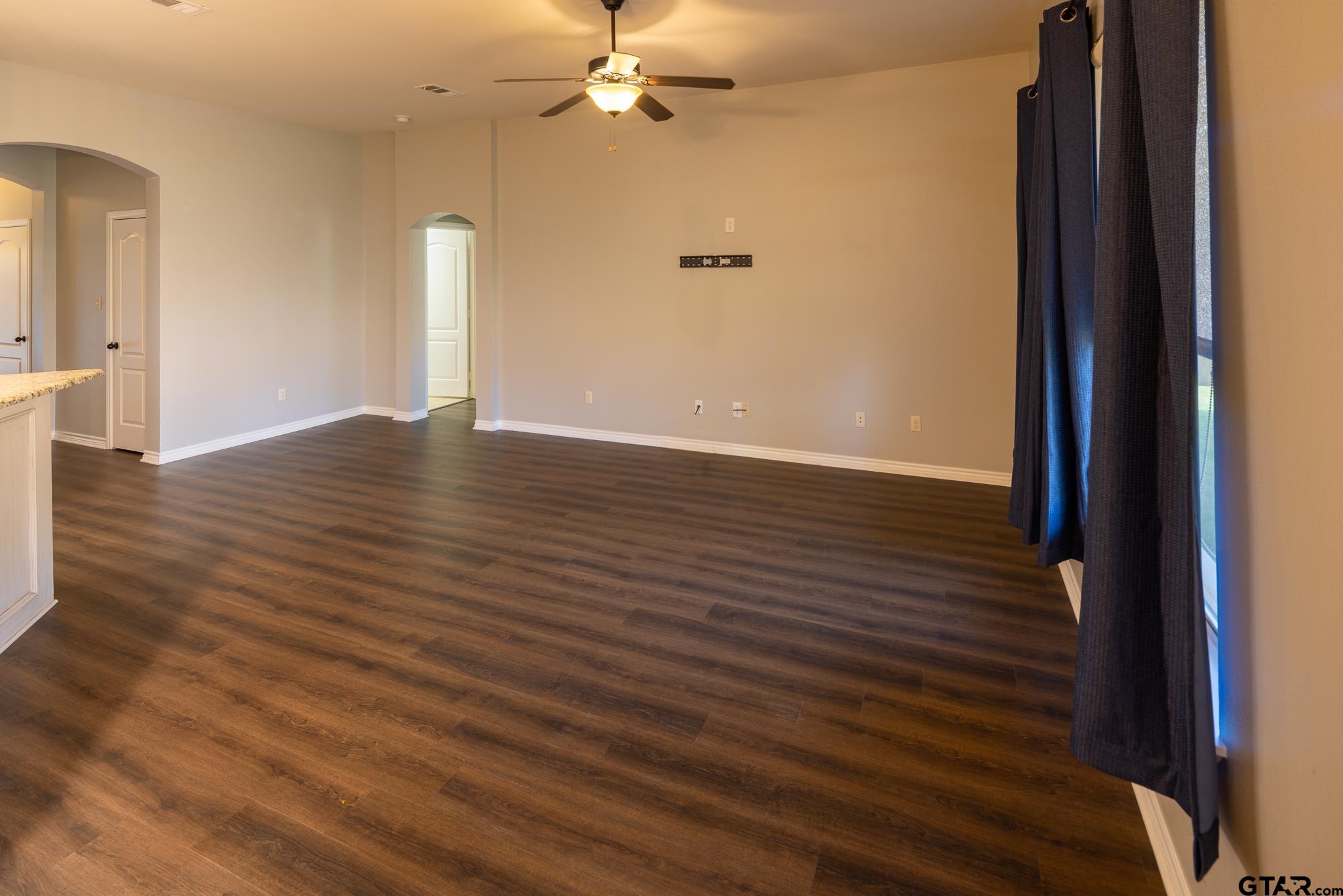 502 Happy Circle Whitehouse, TX 75791 - Photo 11 of 37