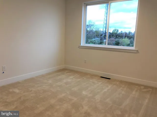 $3,450 | 805 Lakeview Court, Unit 40L, King of Prussia, PA 19406