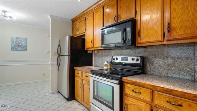 $475,000 | 315 Dumont Drive, Hillsborough, NC 27278