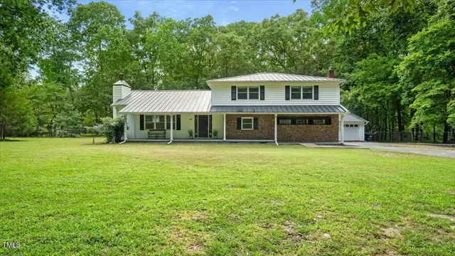 $475,000 | 315 Dumont Drive, Hillsborough, NC 27278
