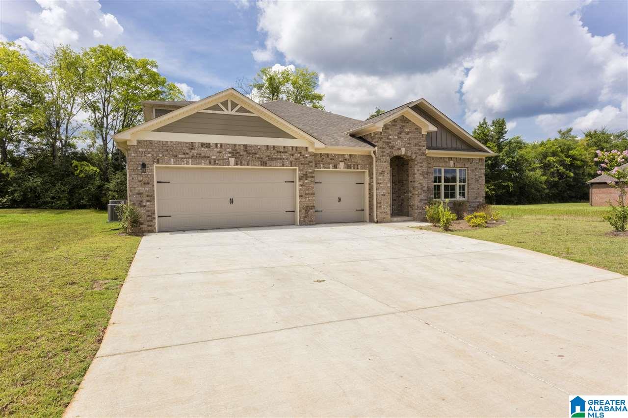 5547 Bridle Way Bessemer, AL 35022 - Photo 2 of 47