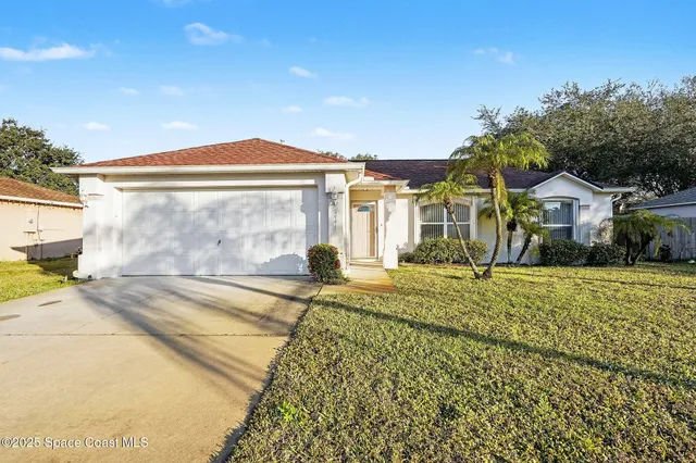 $2,400 | 2441 Wolf Creek Drive, Melbourne, FL 32935