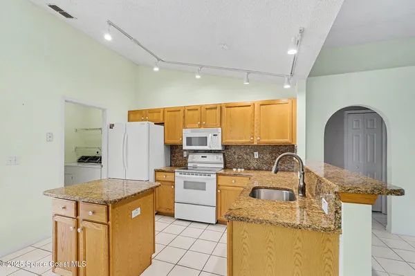 $2,000 | 2441 Wolf Creek Drive, Melbourne, FL 32935