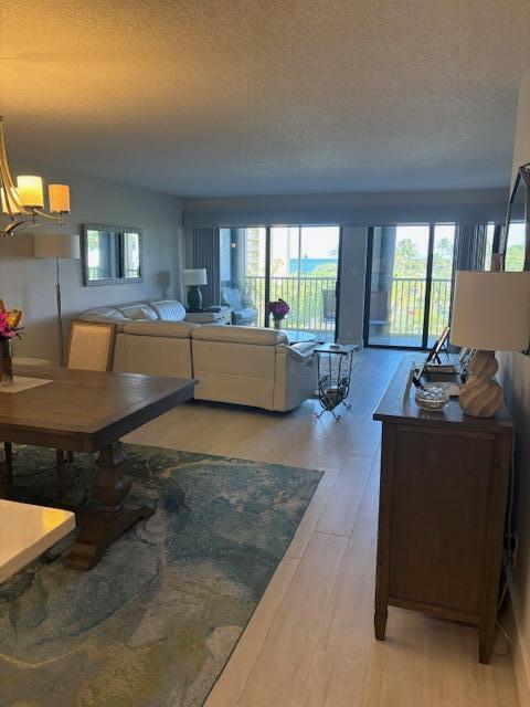500 Ocean Trail Way, Unit 406 Jupiter, FL 33477 - Photo 12 of 25 Living