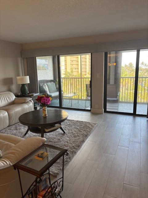 500 Ocean Trail Way, Unit 406 Jupiter, FL 33477 - Photo 14 of 25 Living