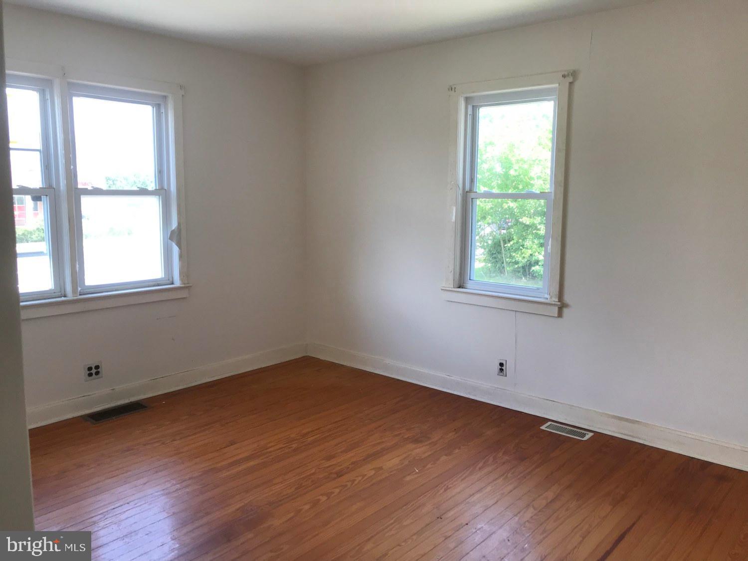 189 West Greentree Road Marlton, NJ 08053 - Photo 5 of 14 Bedroom