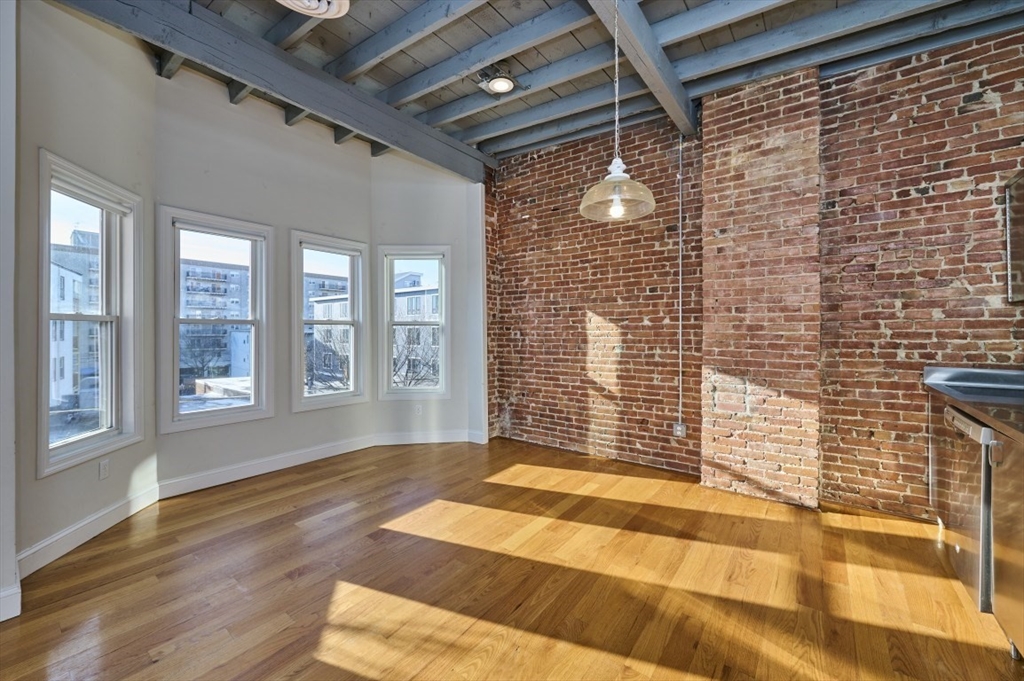 175 Washington, Unit 3 Chelsea, MA 02150 - Photo 4 of 19