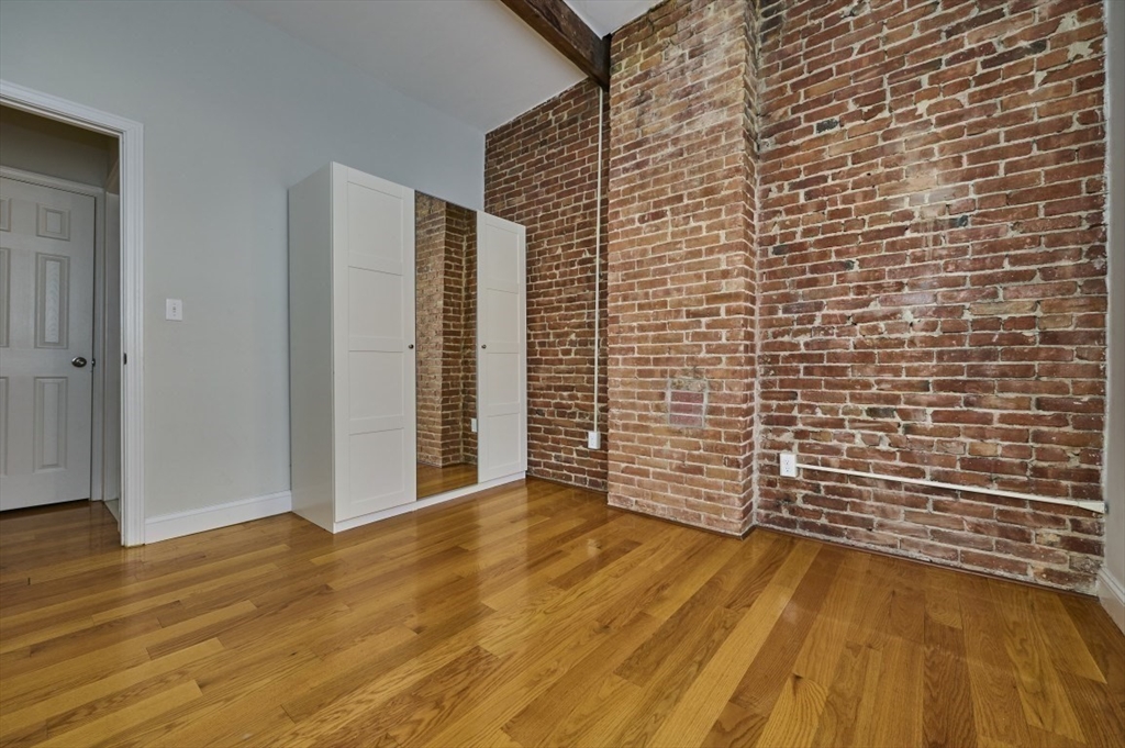 175 Washington, Unit 3 Chelsea, MA 02150 - Photo 5 of 19