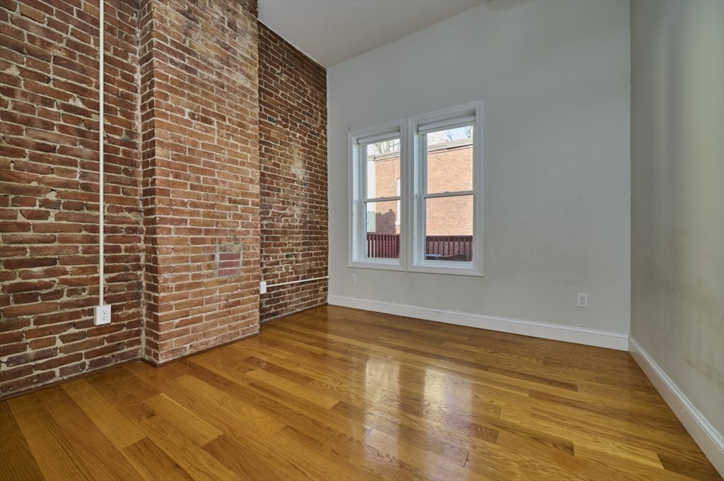 175 Washington, Unit 3 Chelsea, MA 02150 - Photo 6 of 19