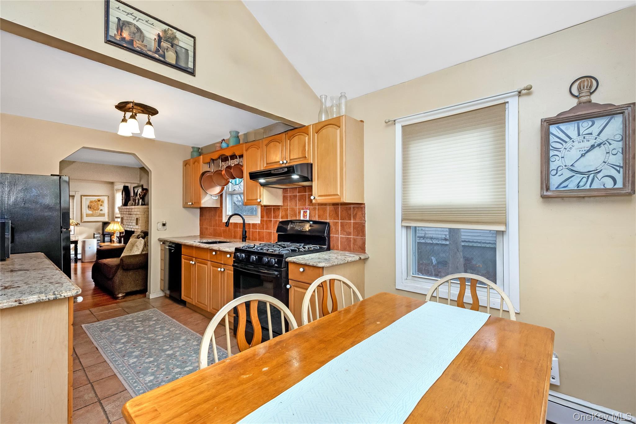180 Lakeside Trail Ridge, NY 11961 - Photo 8 of 22 a view of a dining room with furniture