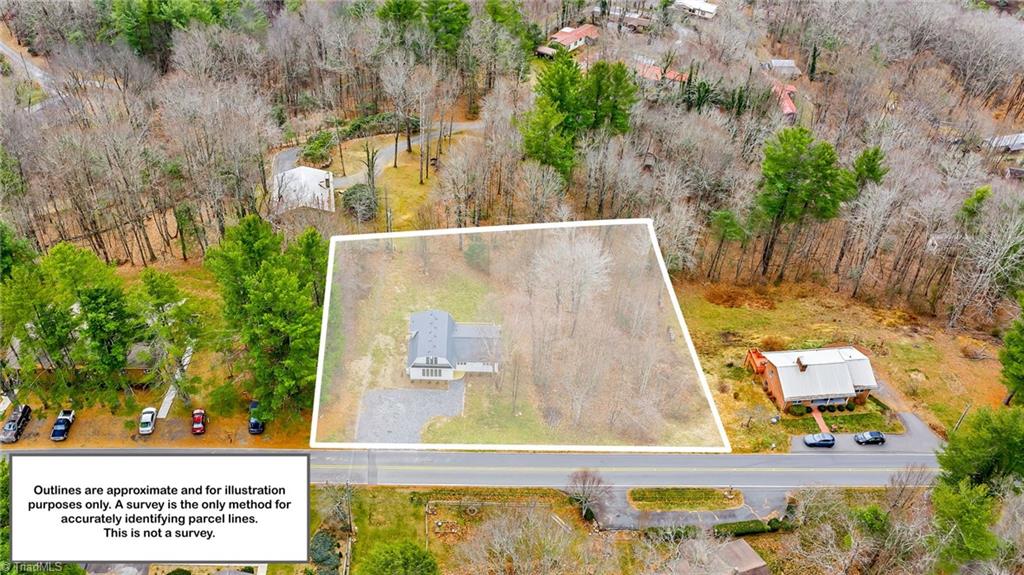 680 Nikanor Road West Jefferson, NC 28694 - Photo 4 of 16