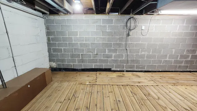 $117,001 | 3733 West Fairmount Avenue, Milwaukee, WI 53209