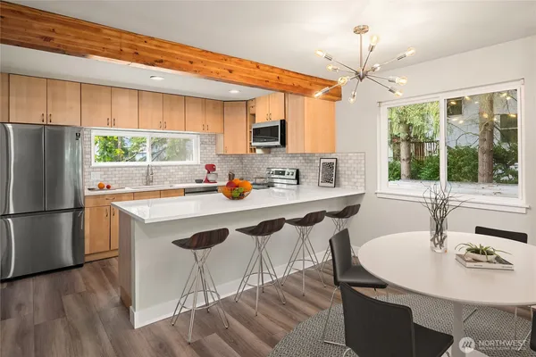 $2,750 | 3005 127th Place Southeast, Unit B21, Bellevue, WA 98005