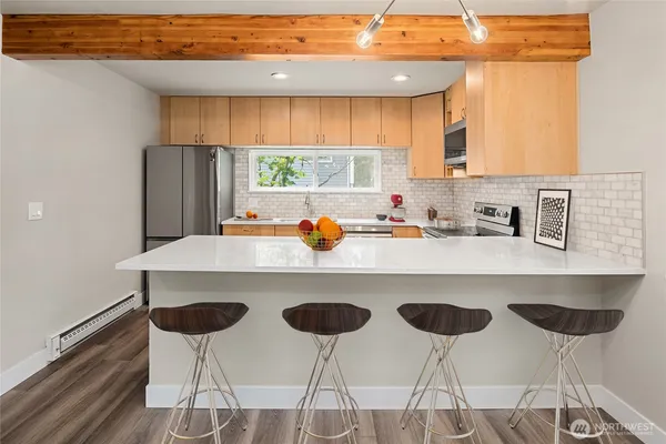 $2,750 | 3005 127th Place Southeast, Unit B21, Bellevue, WA 98005