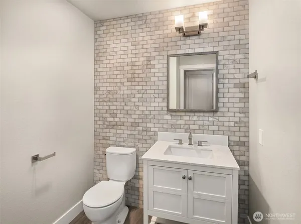 $2,750 | 3005 127th Place Southeast, Unit B21, Bellevue, WA 98005