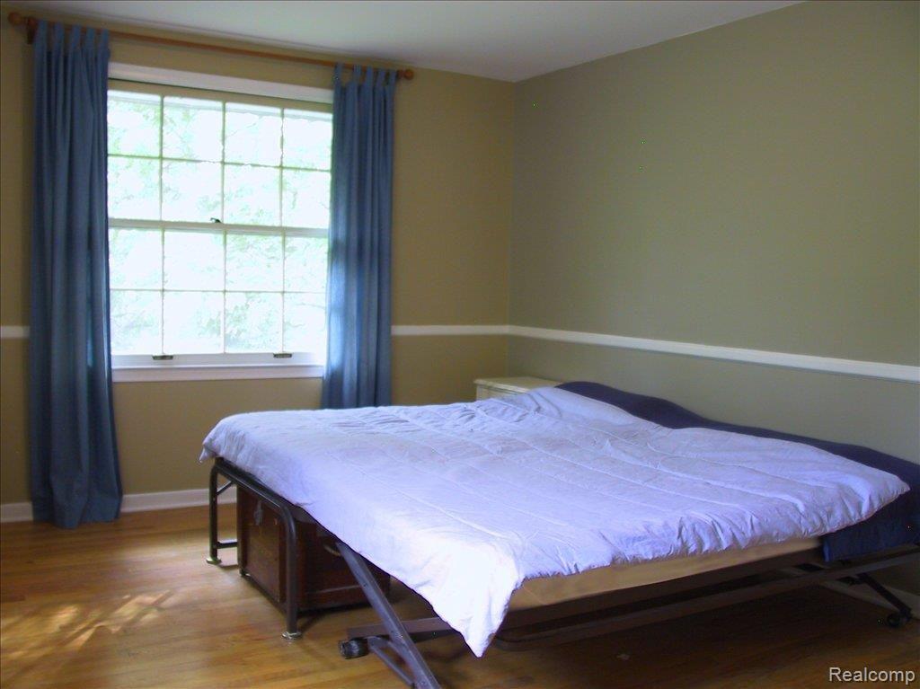 25675 Dennison Road Franklin, MI 48025 - Photo 22 of 22 Bedroom-1397