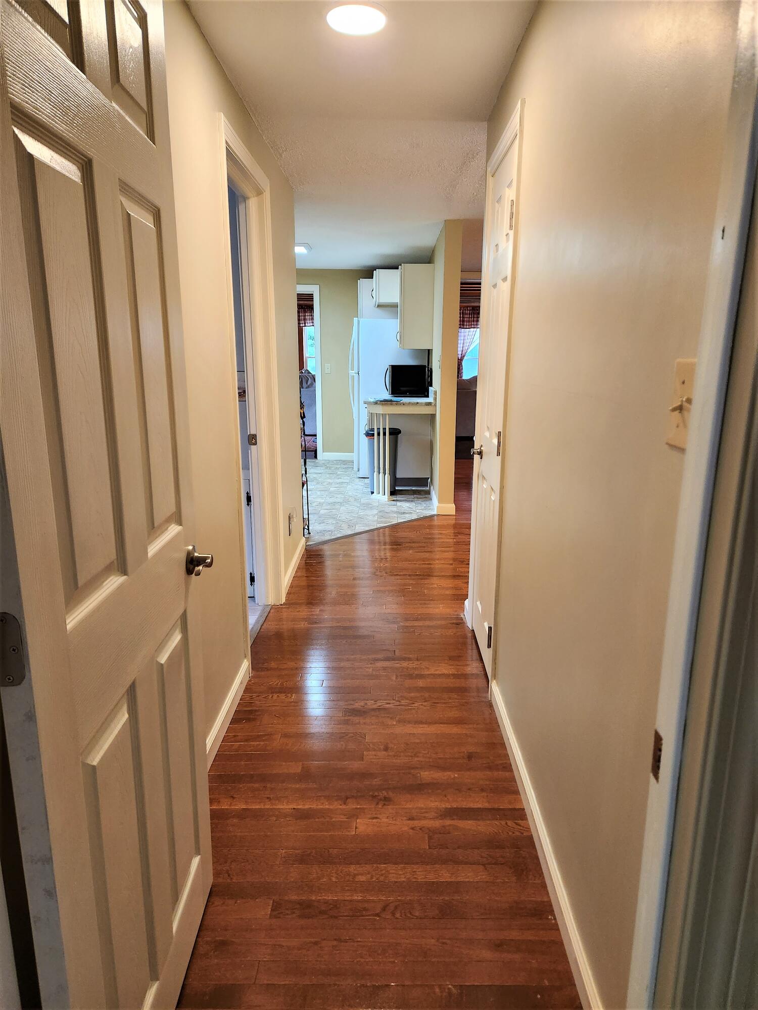 15 Daniel Lane Springvale, ME 04083 - Photo 17 of 31 Daniel Hallway