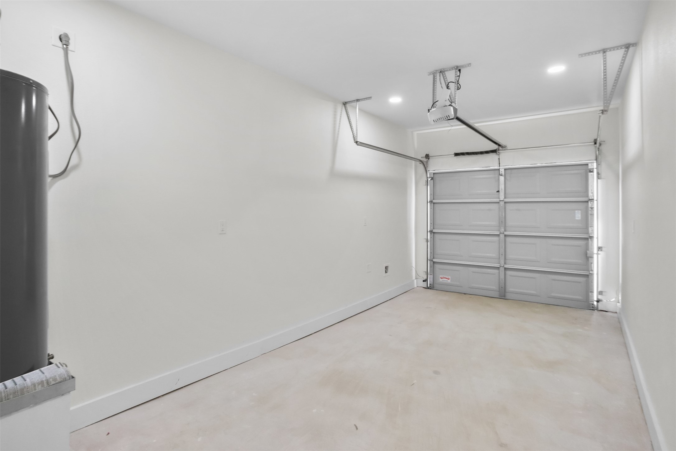 600 Sheely Street Brenham, TX 77833 - Photo 22 of 22 a view of a garage