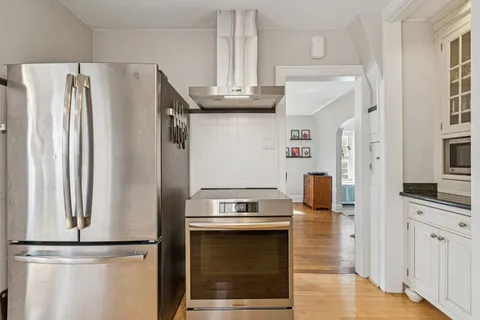 $624,900 | 1220 North Oak Park Avenue, Oak Park, IL 60302