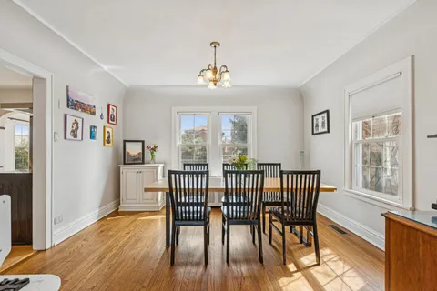 $624,900 | 1220 North Oak Park Avenue, Oak Park, IL 60302