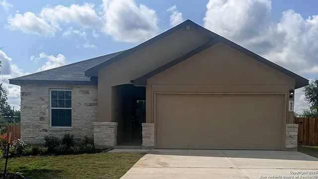 $336,000 | 651 Sumpter Banks, Cibolo, TX 78108
