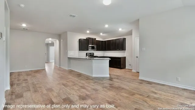 $336,000 | 651 Sumpter Banks, Cibolo, TX 78108