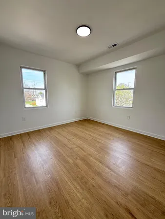 $2,700 | 2125 1/2 Oakland Road, Baltimore, MD 21220