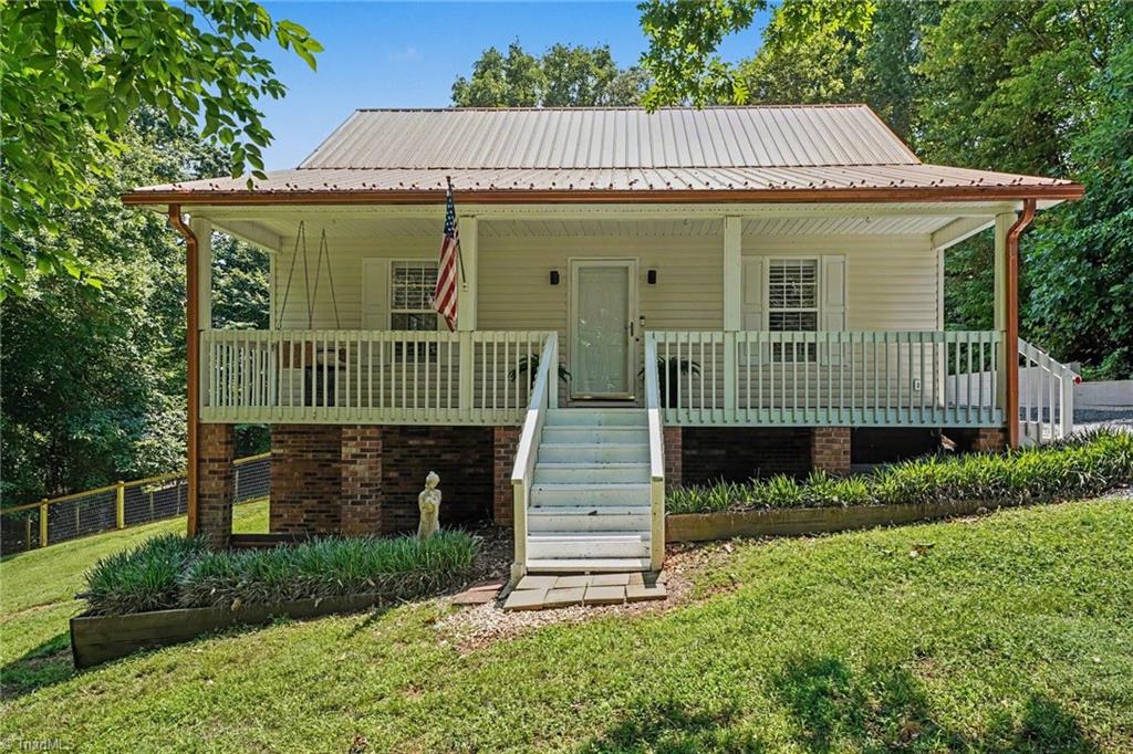 4243 Hunters Run Trinity, NC 27370 - Photo 26 of 30